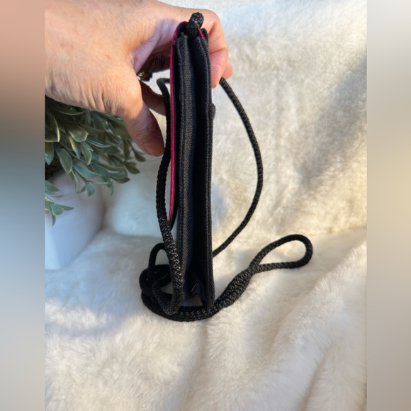 Hmong Elephant” Foot Pattern Crossbody Bag - Picture 6 of 13